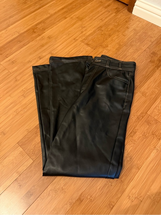 Zara Pants - Zara Women’s Black Faux Leather Jeans
